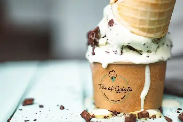 Celebrating the flavors of Charleston: Discover unique ice cream experiences in the city.